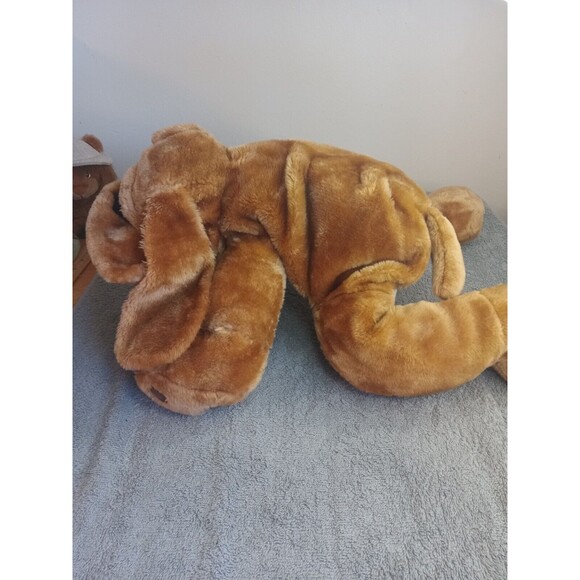 A&A Bean Plush Paramount Kings Island  Flopsie Brown Tan Hound Dog 25" inc - Picture 2 of 5